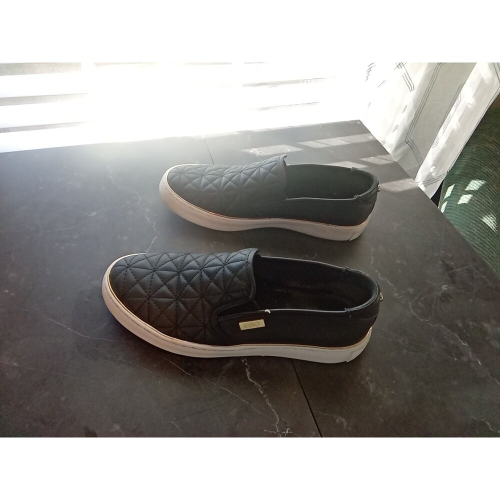 CBG by GUESS Man Made Upper Women's Sneakers Shoes Size 7.5.
